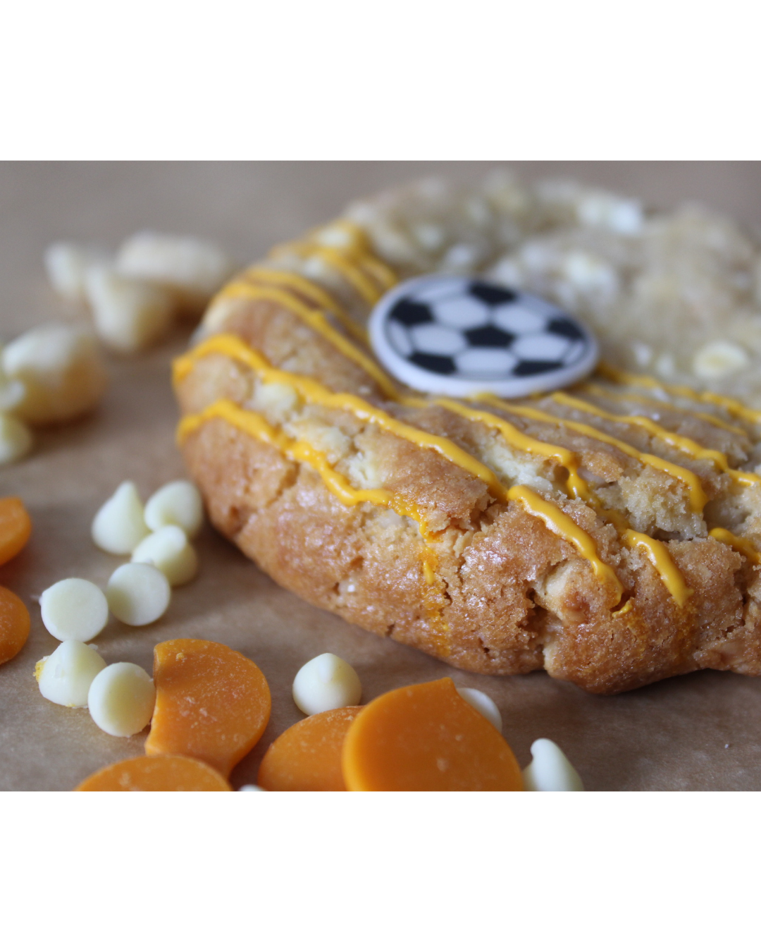 WK Editie - The White Velvet Crunch